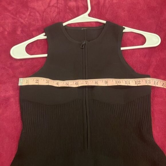 Lululemon Tight-Fit Knit Bodysuit One Piece Romper Contouring Black Size S - Picture 8 of 10
